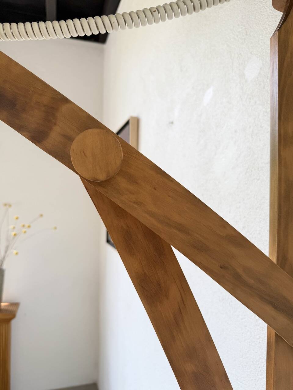 Mountain furniture gallows France pine