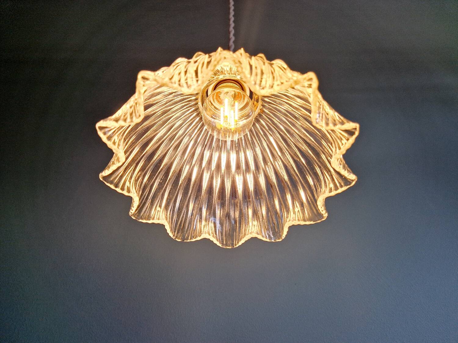 Suspension Art Déco Holophane en verre transparent rainuré, 1920-30