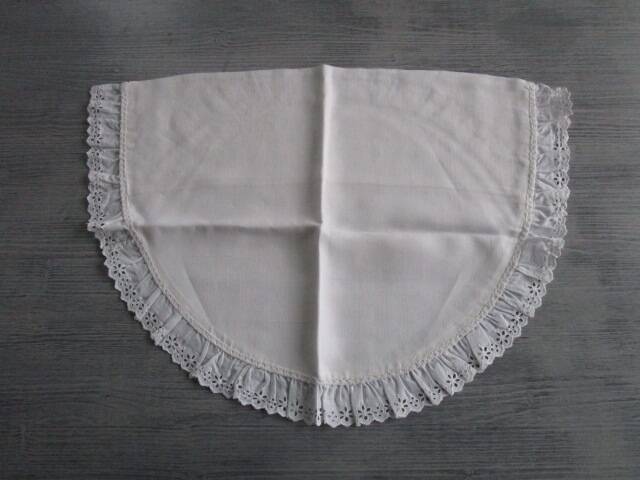 Half-moon old embroidered cradle pillowcase