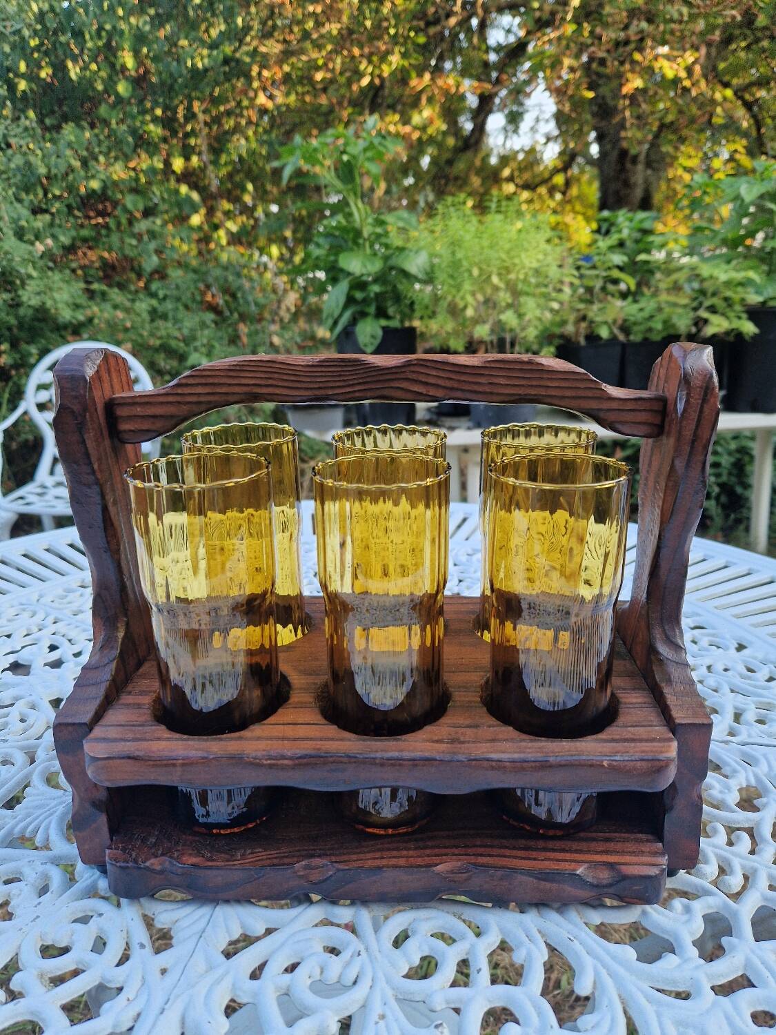 Service de 6 verres vintage ambrés avec porte-verres en bois