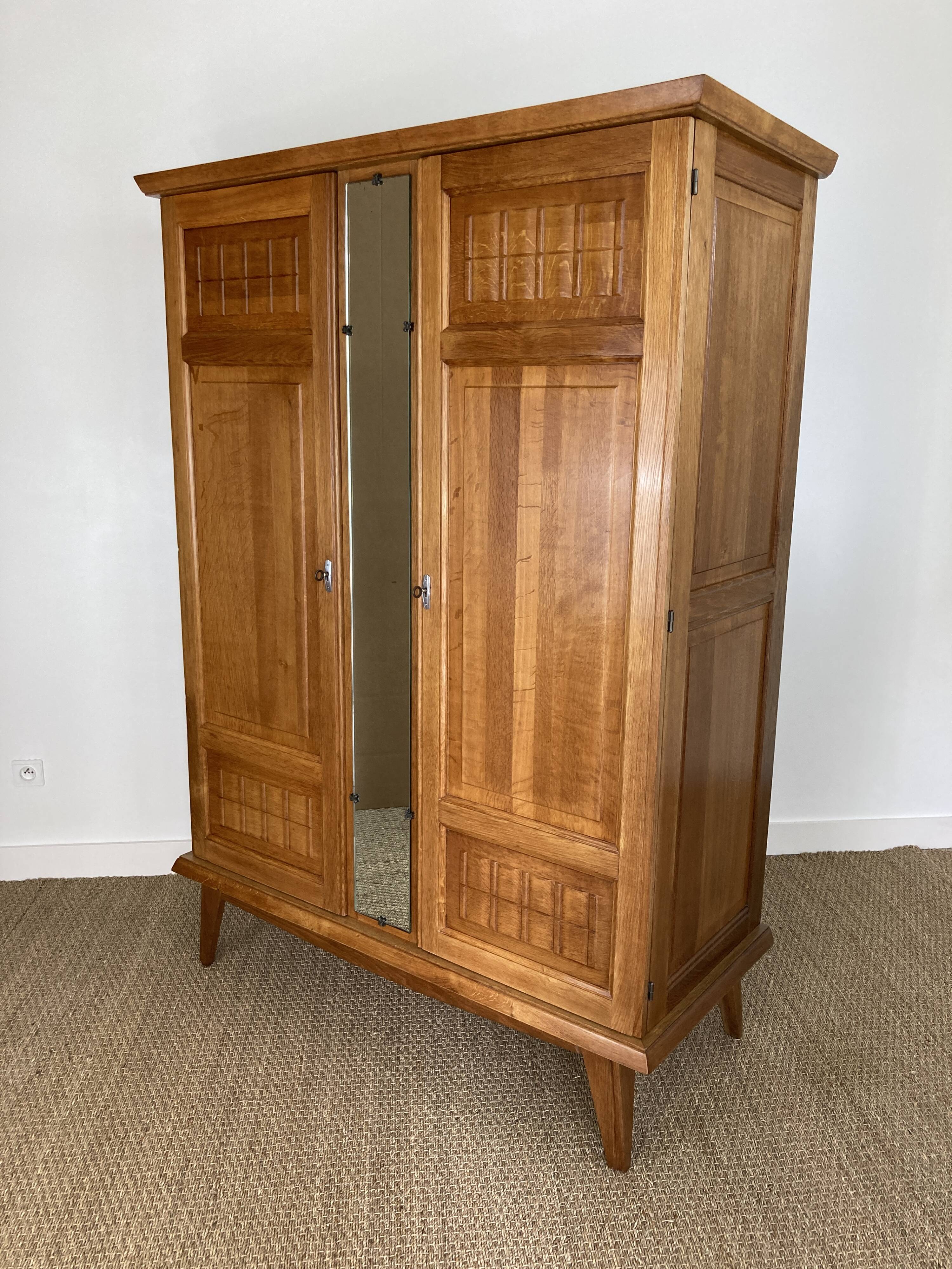 Art Deco wardrobe in solid oak restored – 1930s-1940s