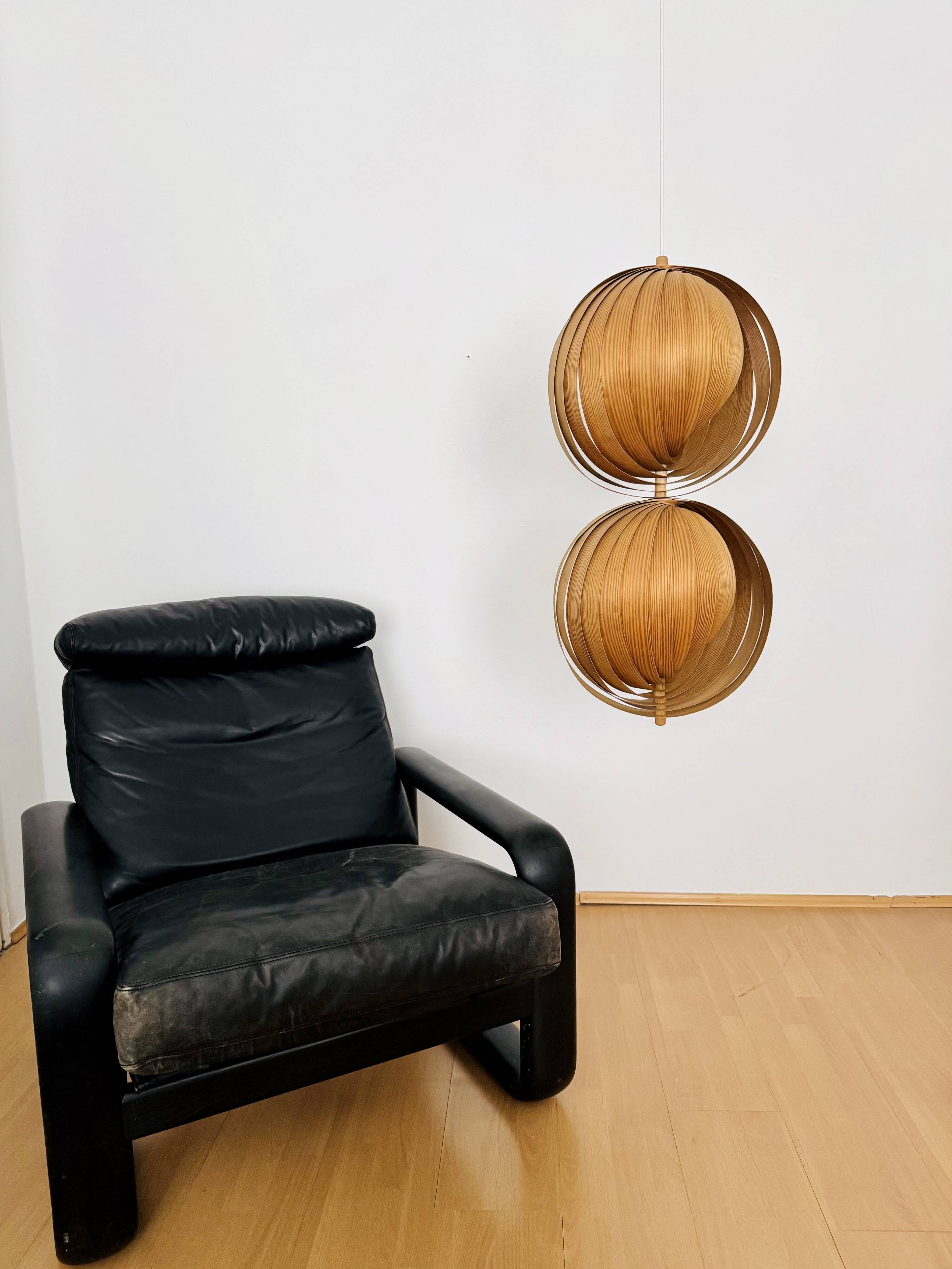 Wooden Double Moon Pendant Lamp