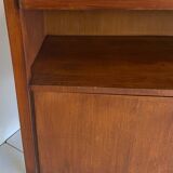 Vintage sideboard with compass feet