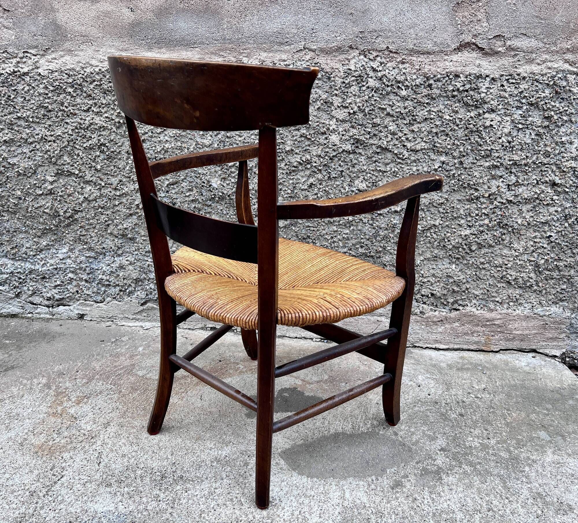 Rustic mulched armchair in oak 1940