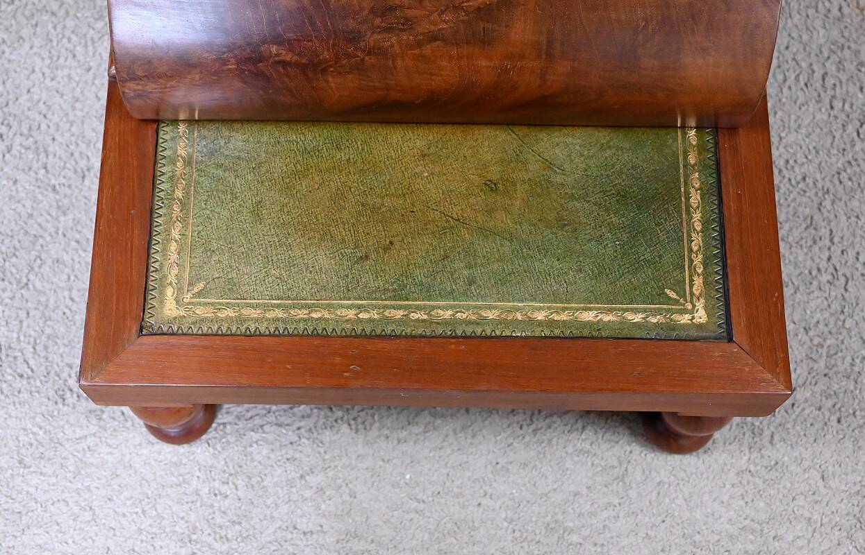 Victorian Library Step Stool in Mahogany, England – 2nd half of the 19th century