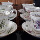 12 tasses et soucoupes Royal Albert