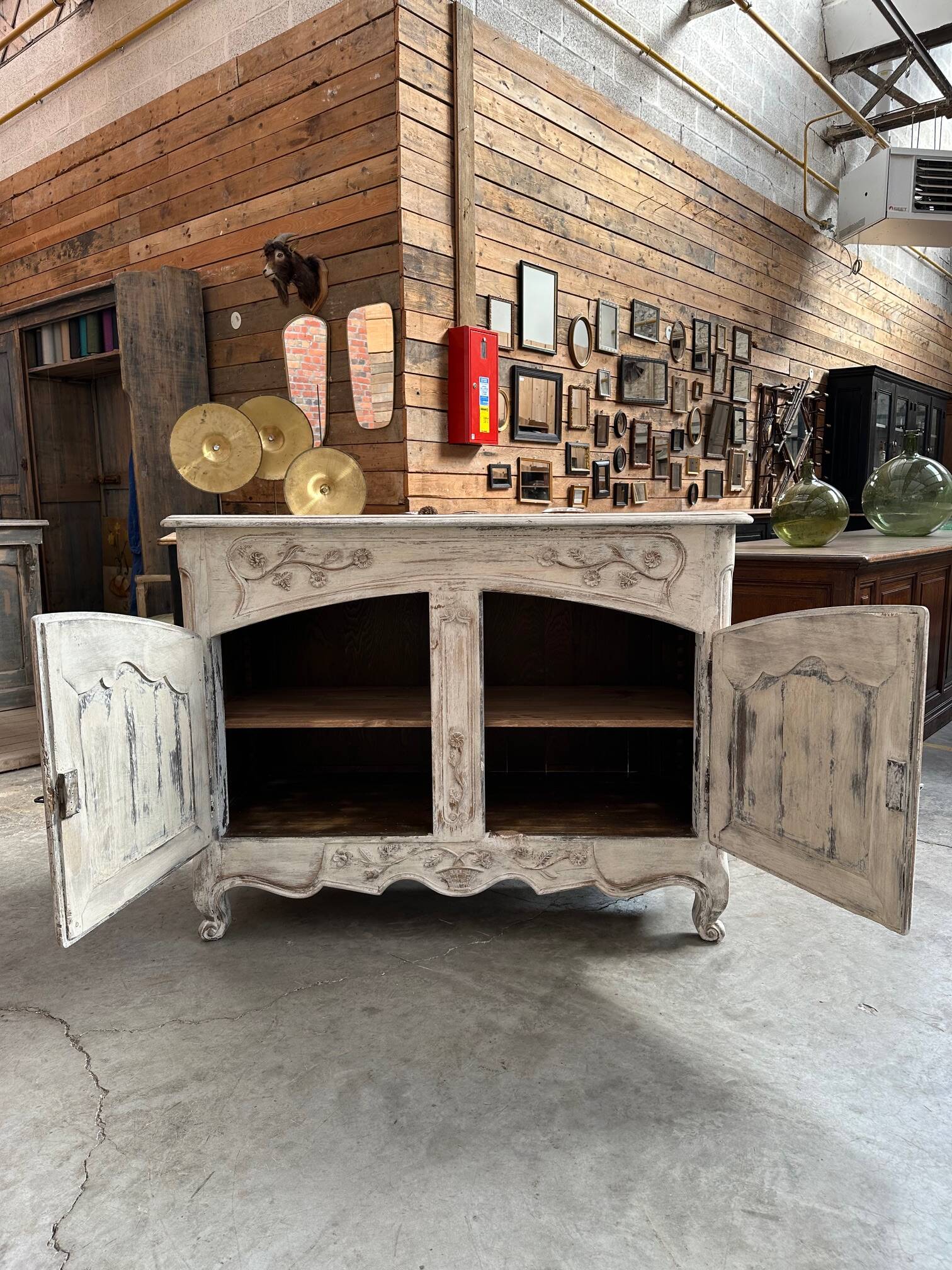Provençal buffet, early 20th century