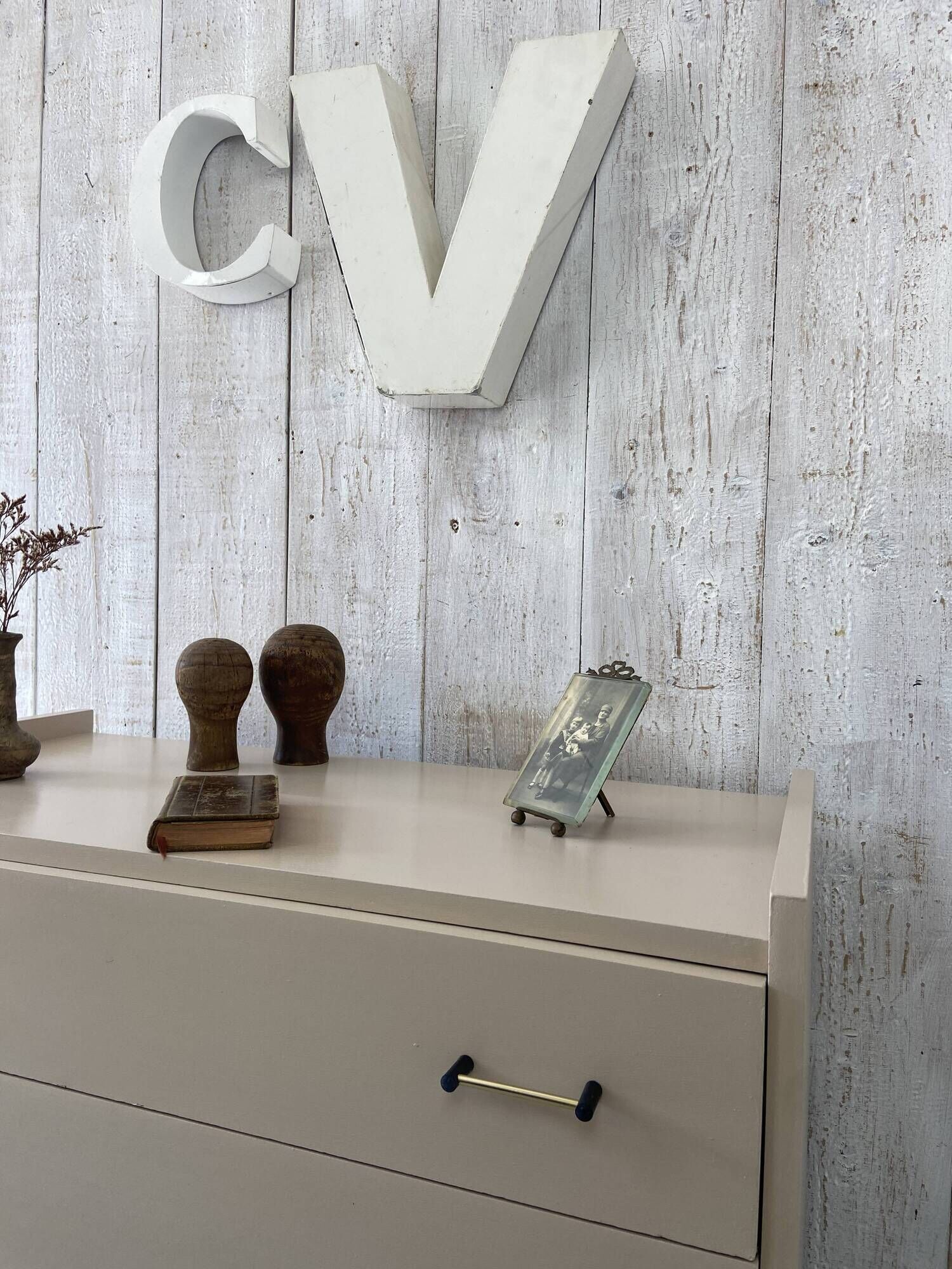 60's chest of drawers
