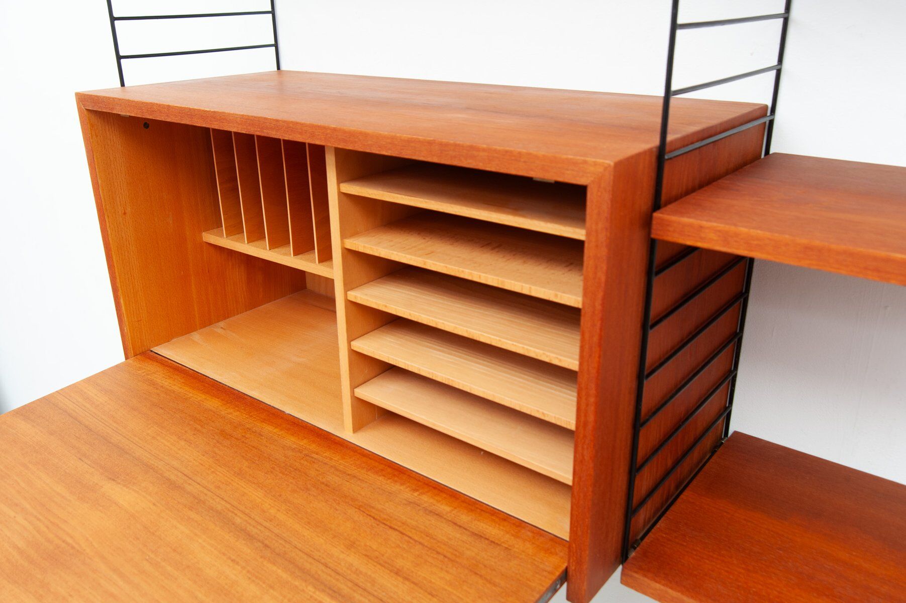 String teak wall shelf by Kajsa & Nisse Strinning, 1950s