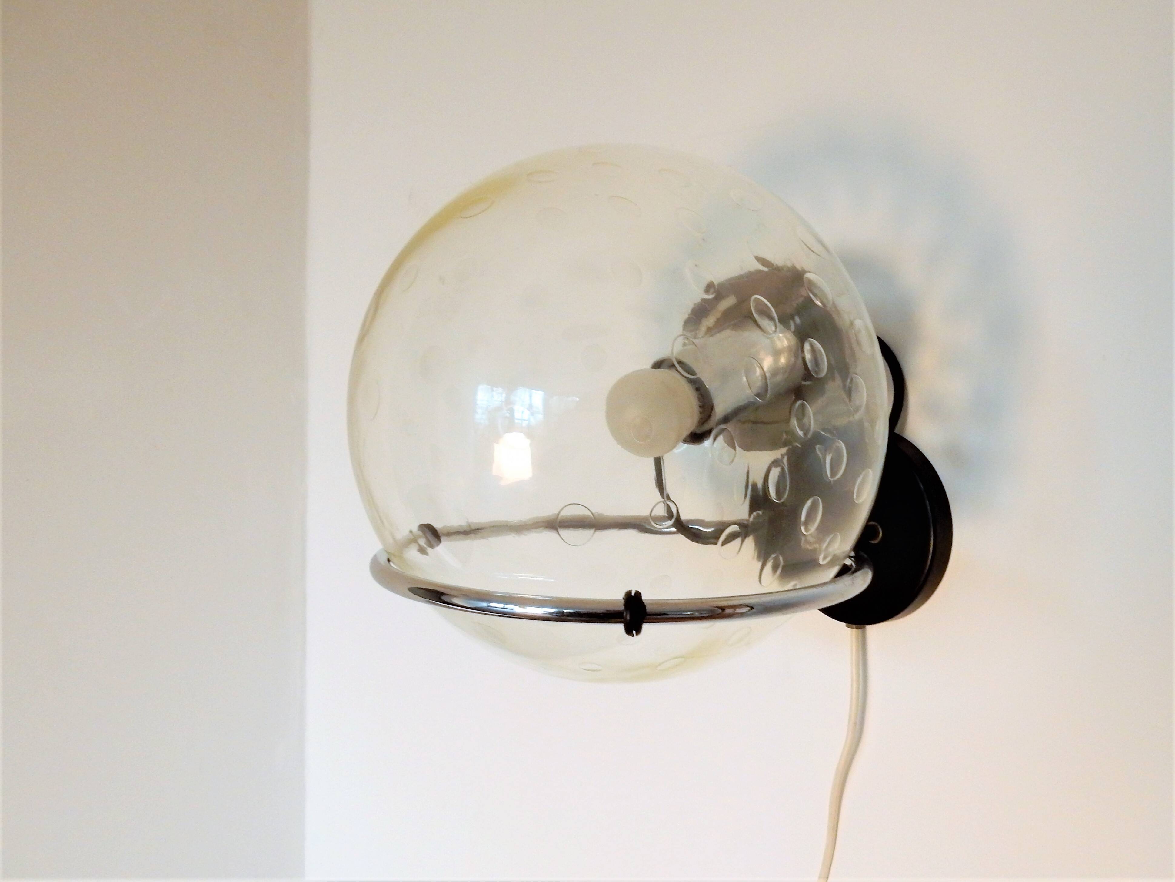 Model C-1725 Raindrop Glass Basketball Wall Lamp from Raak, 1970s