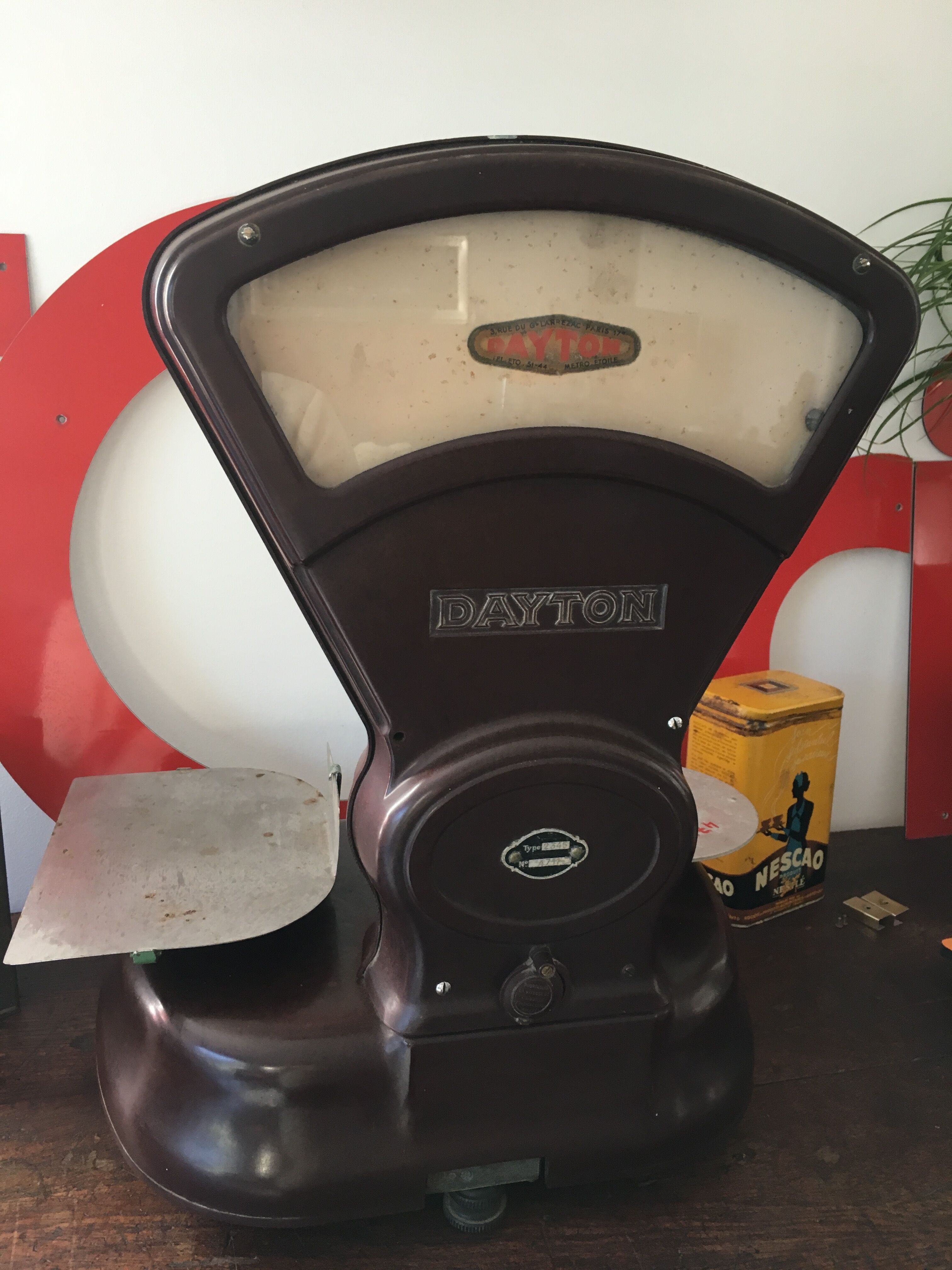 Balance TESTUT DAYTON bakelite