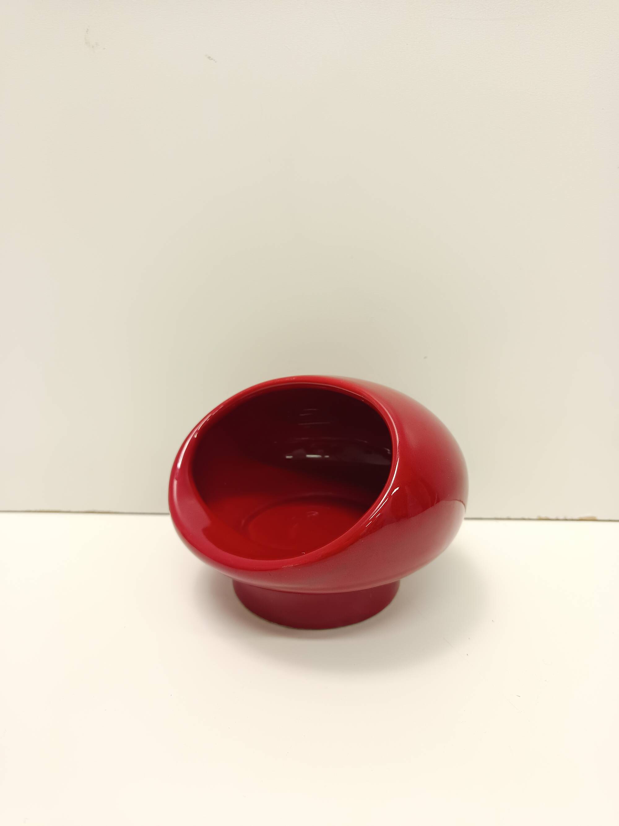 Vintage Spheric Red Glazed Ceramic Ashtray by Gabbianelli, Italy