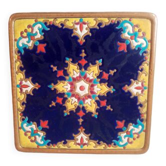 Trifle in enamels of Longwy