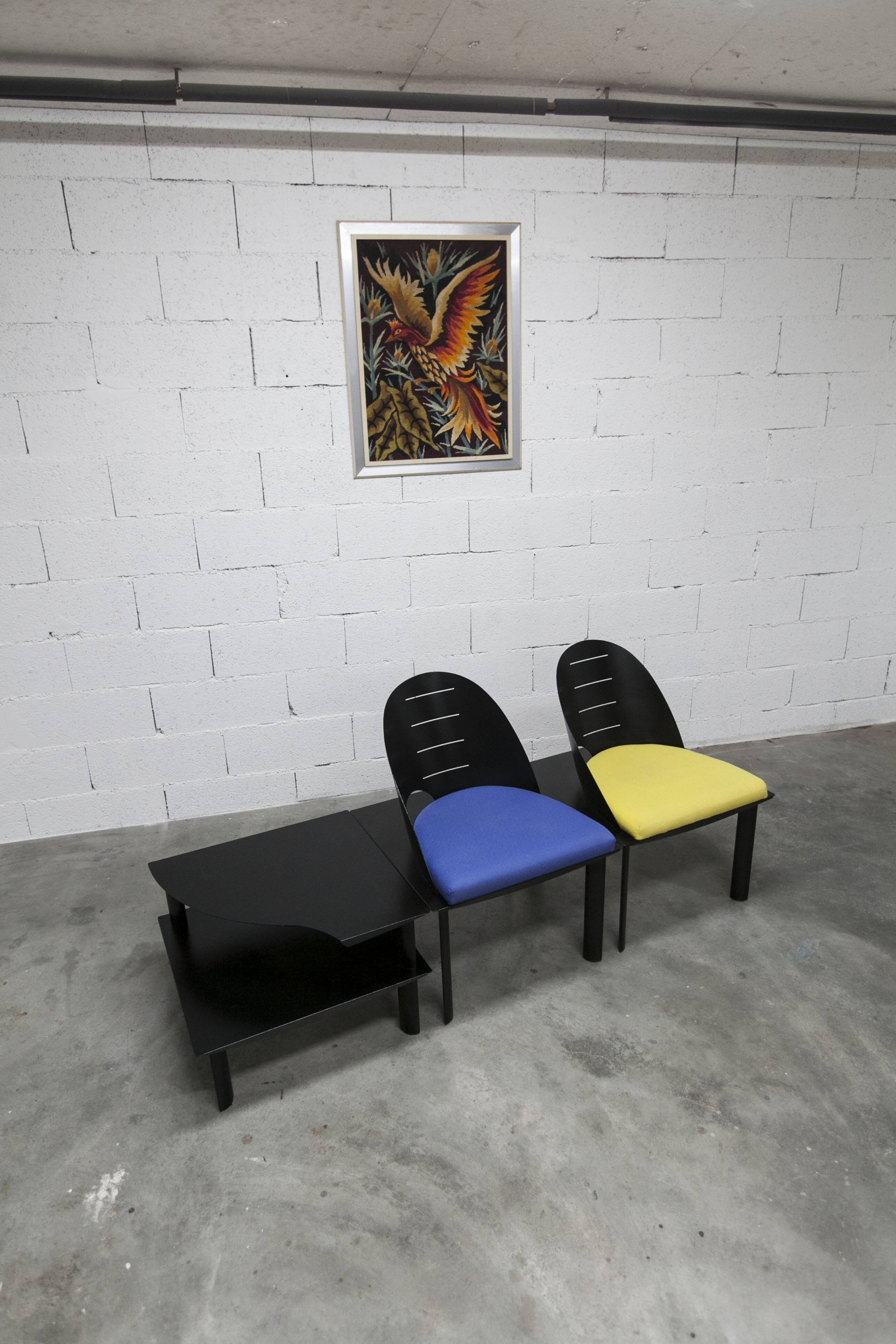 Ensemble 2 fauteuils + table basse design patrice bonneau genexco 1980