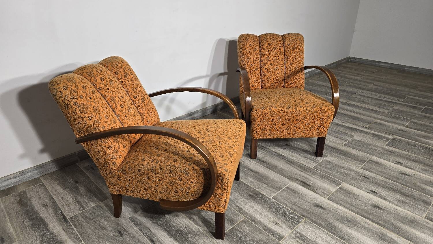Set of Vintage Armchairs by Jindrich Halabala, 1940s