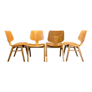 Suite de 4 chaises design