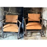 Armchair with lion head armrests