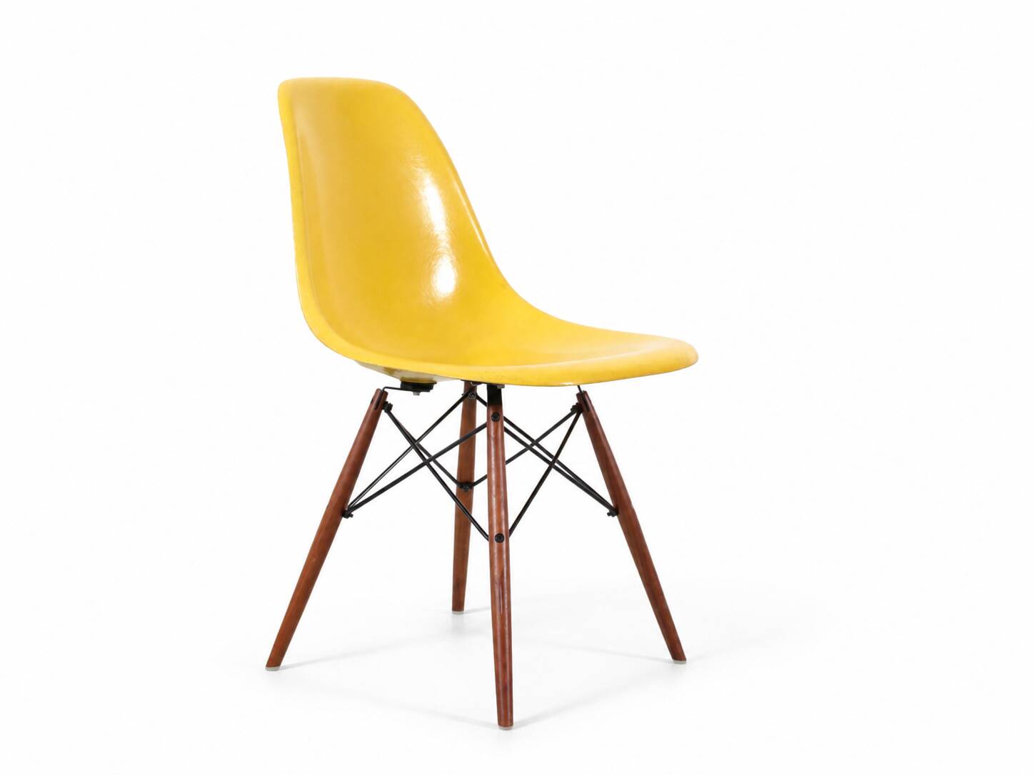 Set of 4 DSW chairs by Charles Eames - yellow fibreglass edition by Herman.