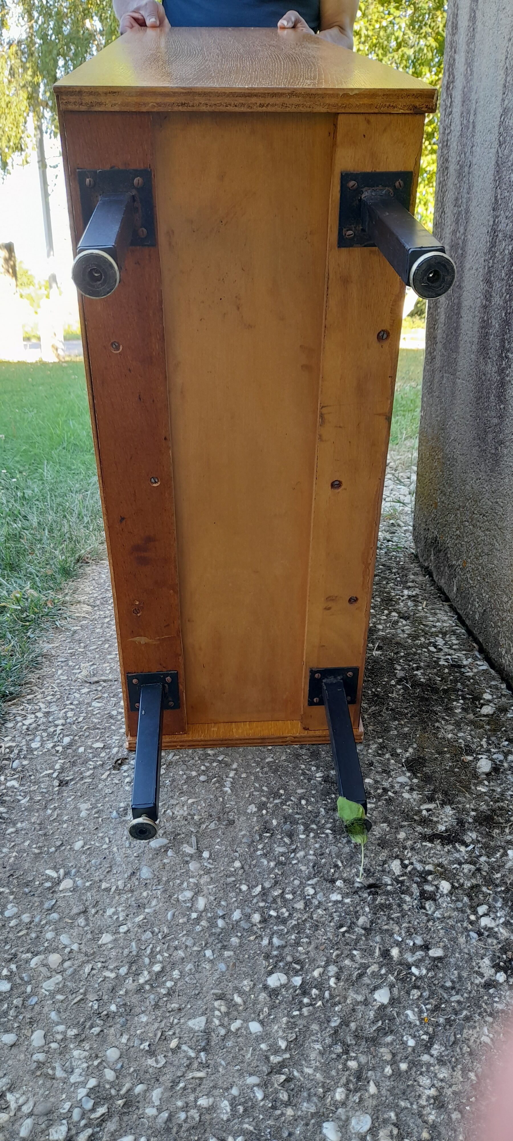 Bibus bibliothèque vitrée en placage de chêne clair H 134 cm