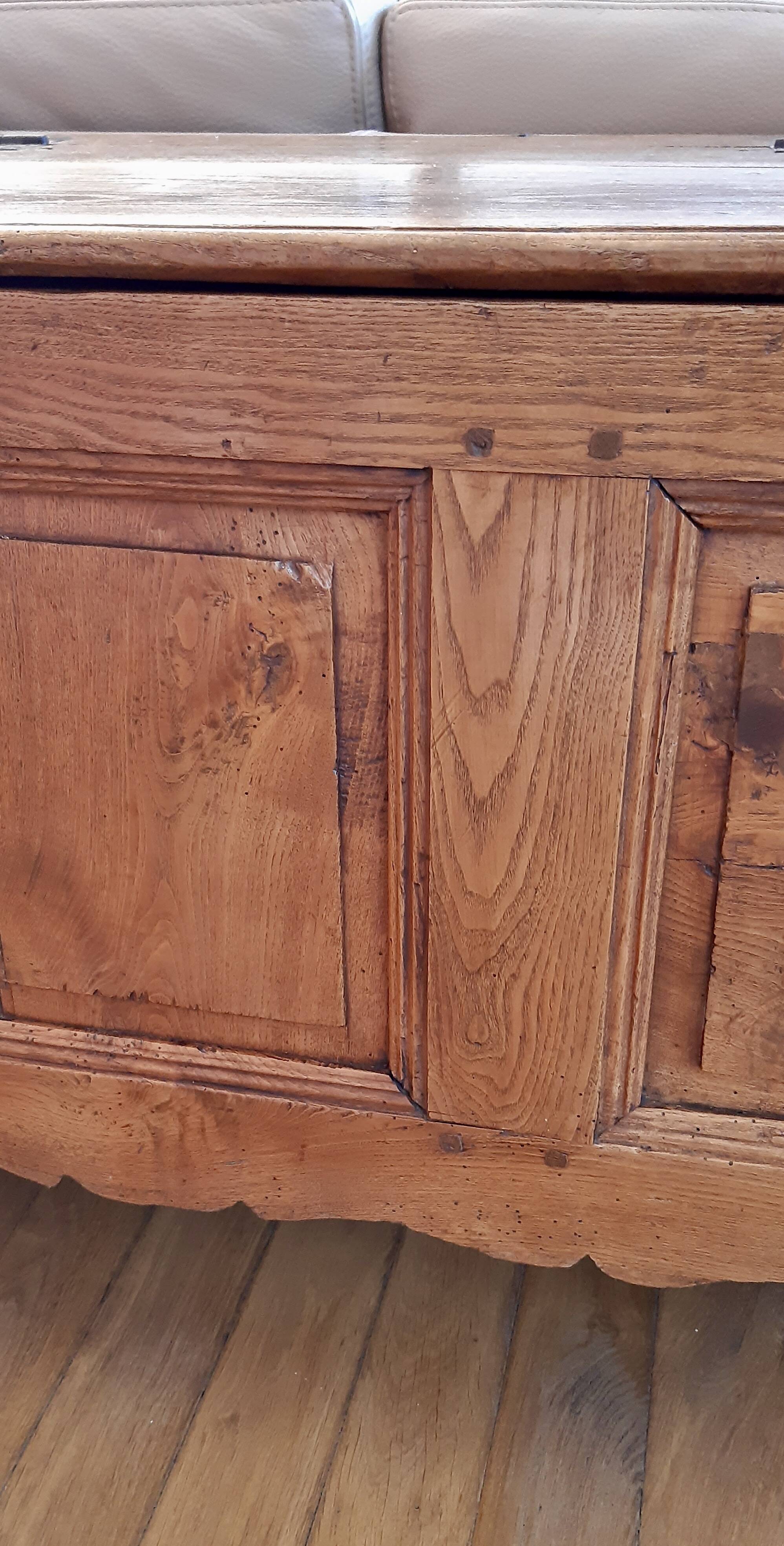 Safe bench or step bench early 19th century