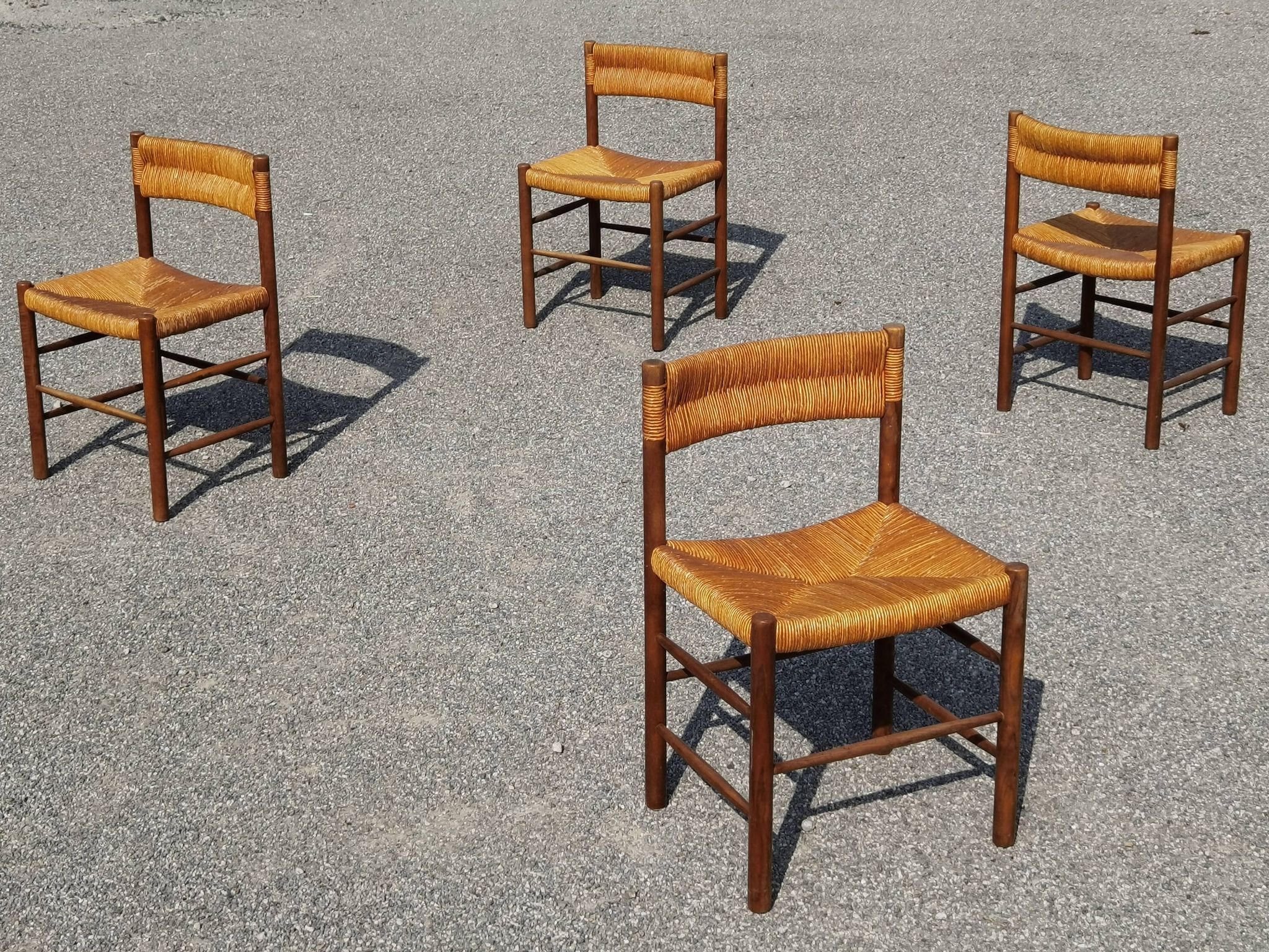 Set de 4 chaises modèle Dordogne de chez Sentou
