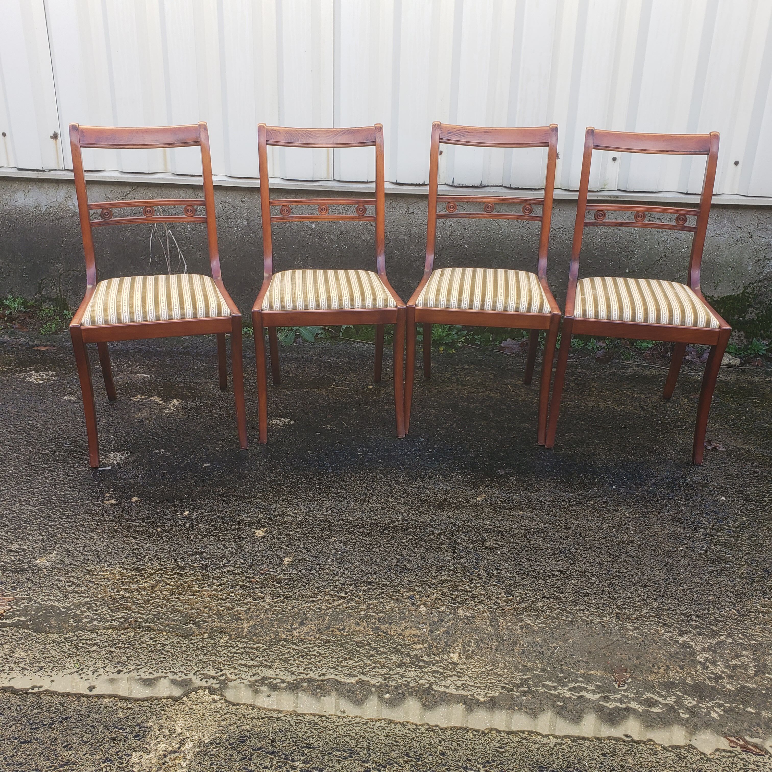 4 dining chairs