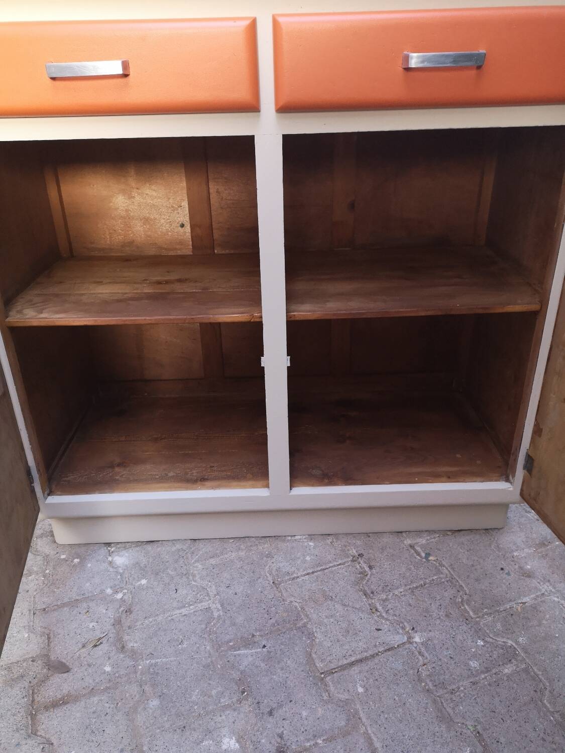 Mado solid wood furniture