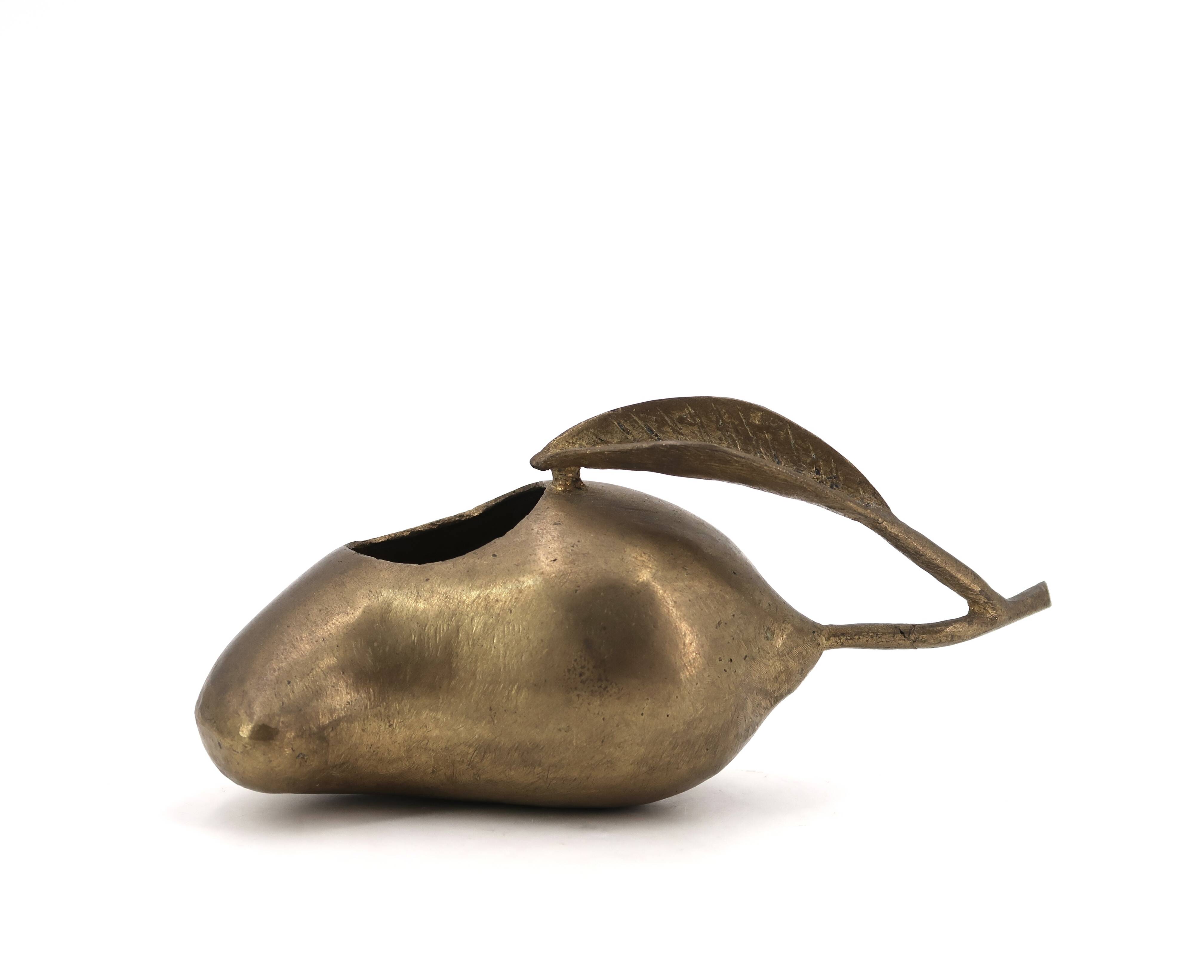 Fruit-shaped brass ashtray, 1970s