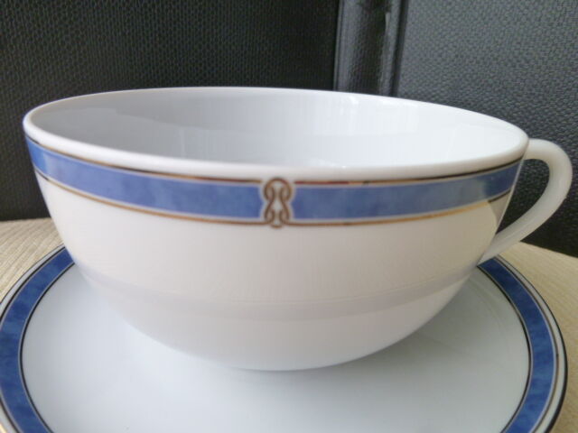 Porcelain lunch Christofle Model Oceana blue