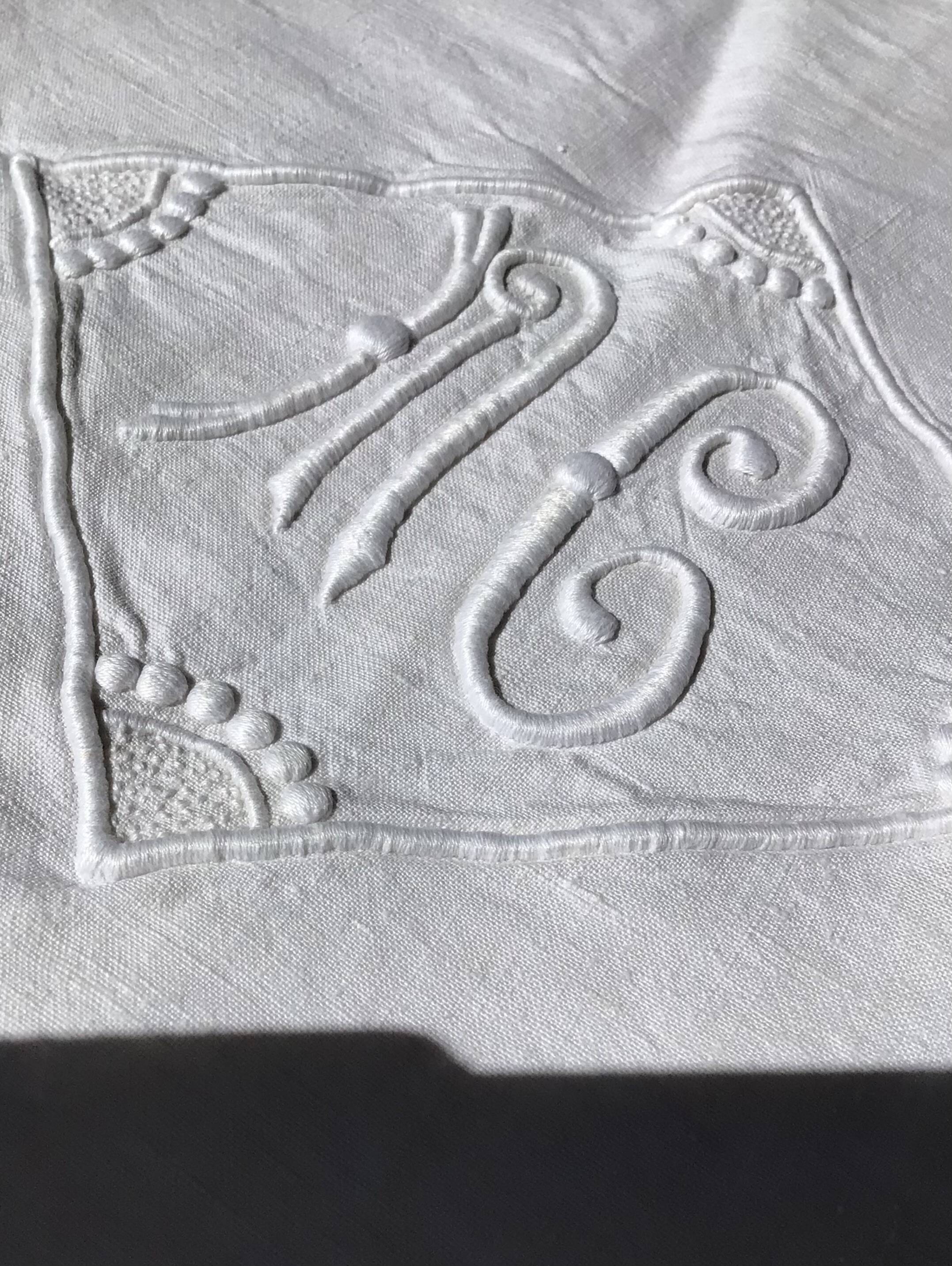 MC diamond double sheet with flower garlands