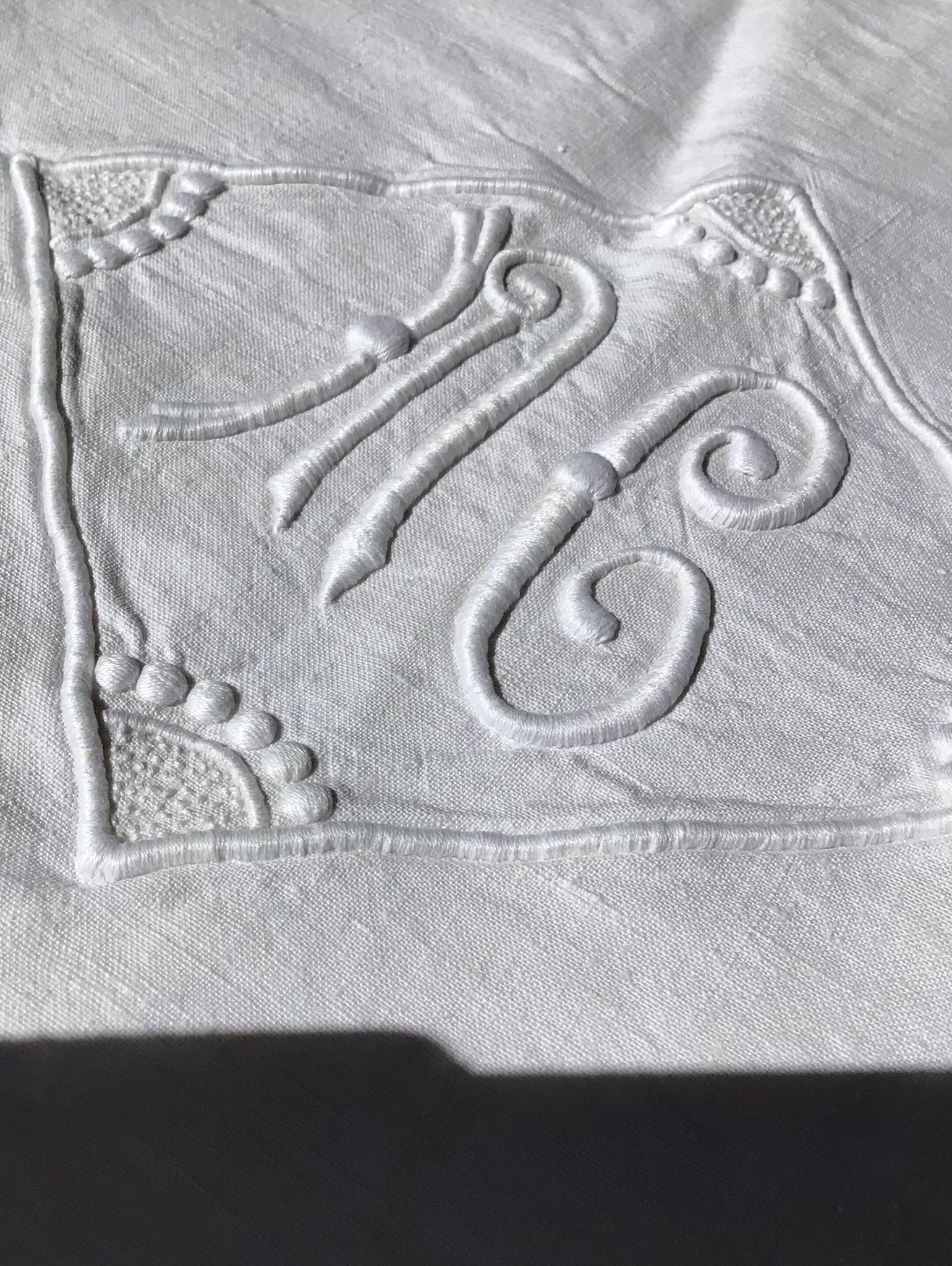Drap 2 places monogramme MC