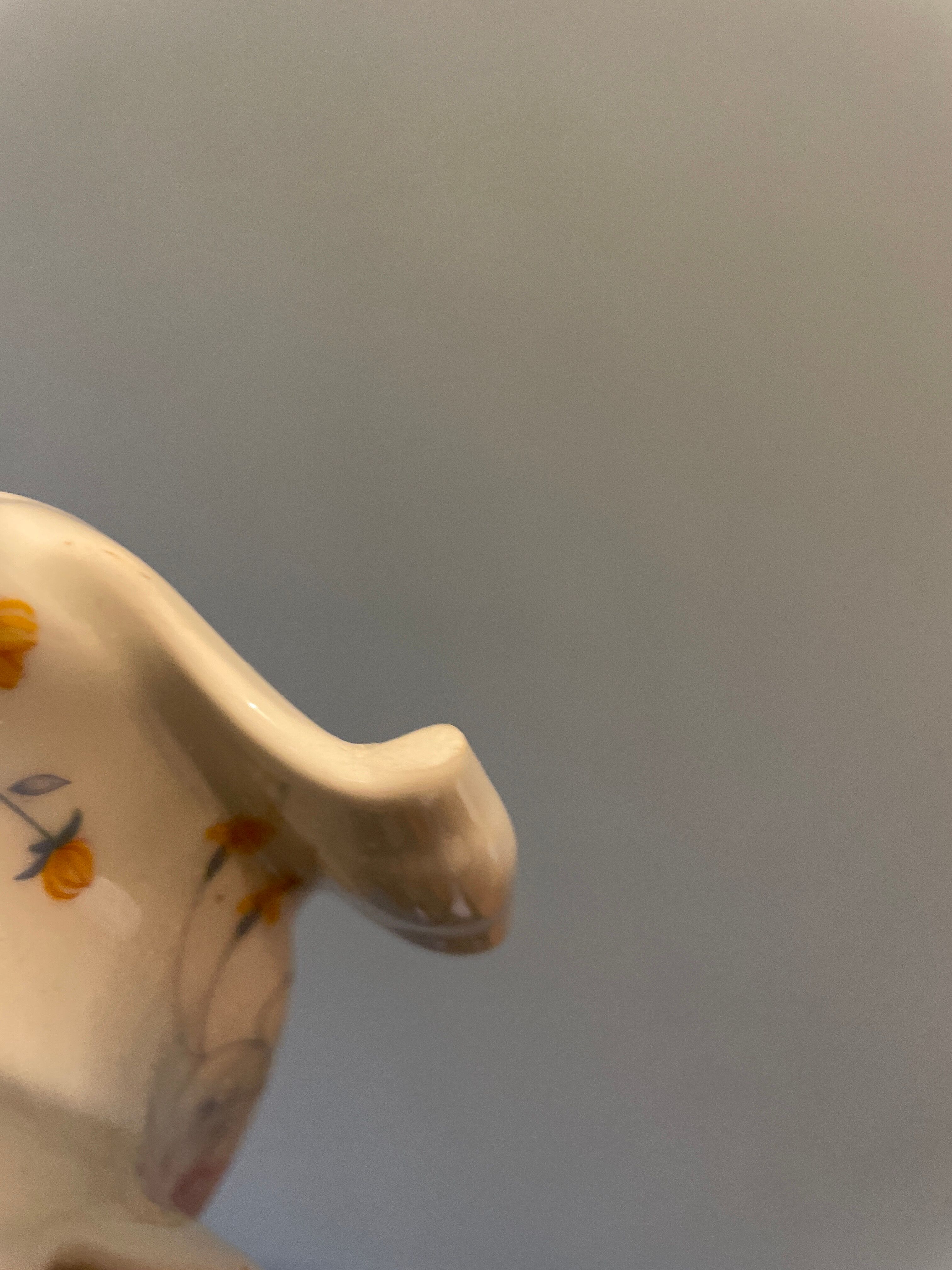Soupière en porcelaine fine « Laurent », fabrication Italienne