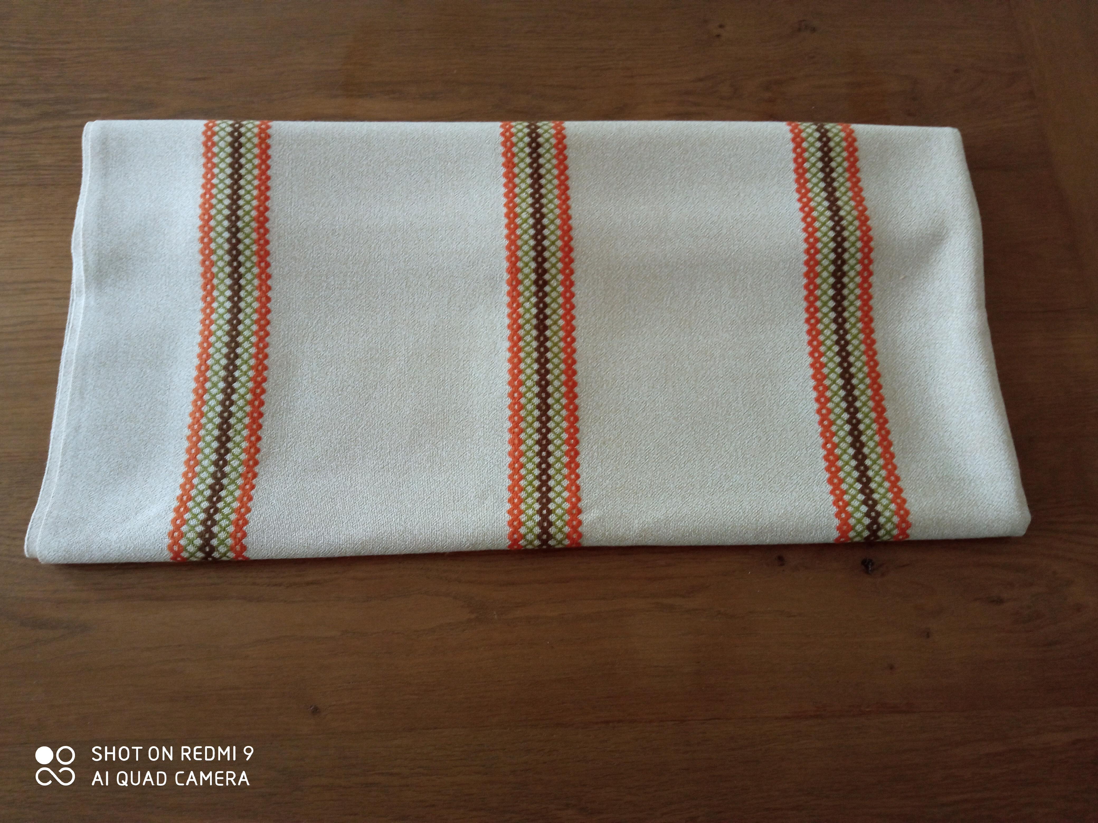 Vintage 60s tablecloth