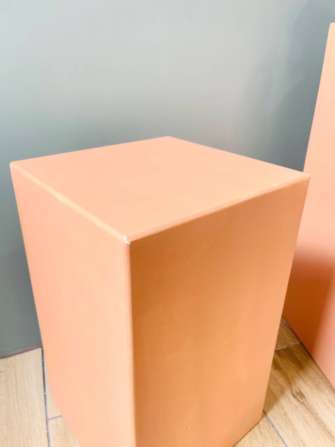 Paire de podiums vintage  – circa 2000