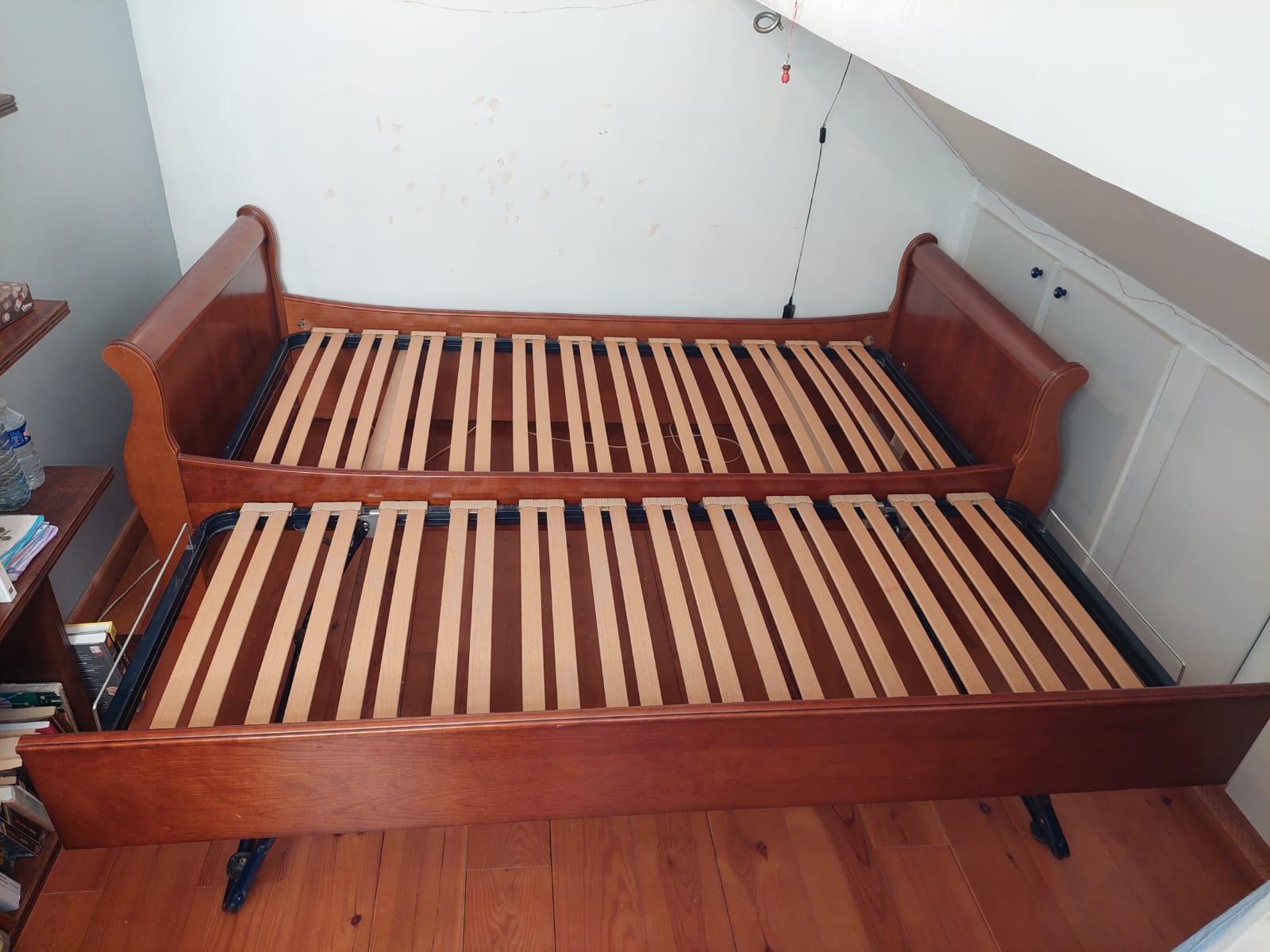 Napoleon III bench style pull-out bed (1 place)