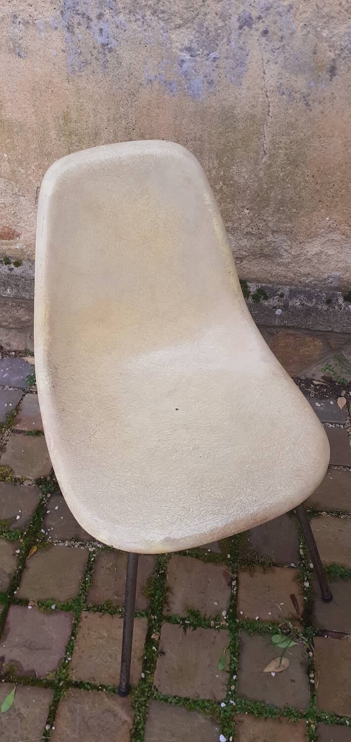 Pair of 1970s DSX chairs by Charles and Ray Eames for Herman Miller