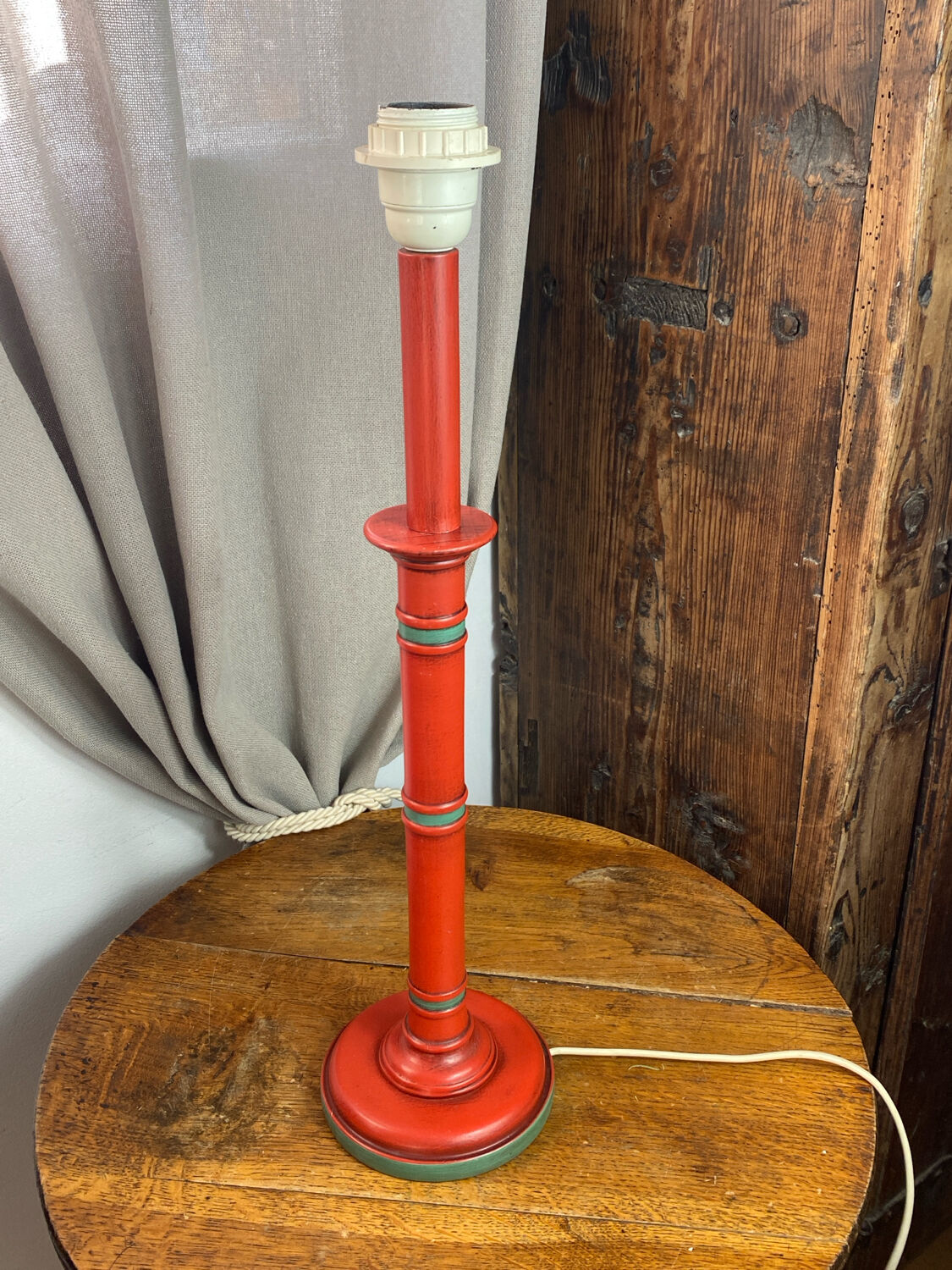 Bamboo-style wooden lamp