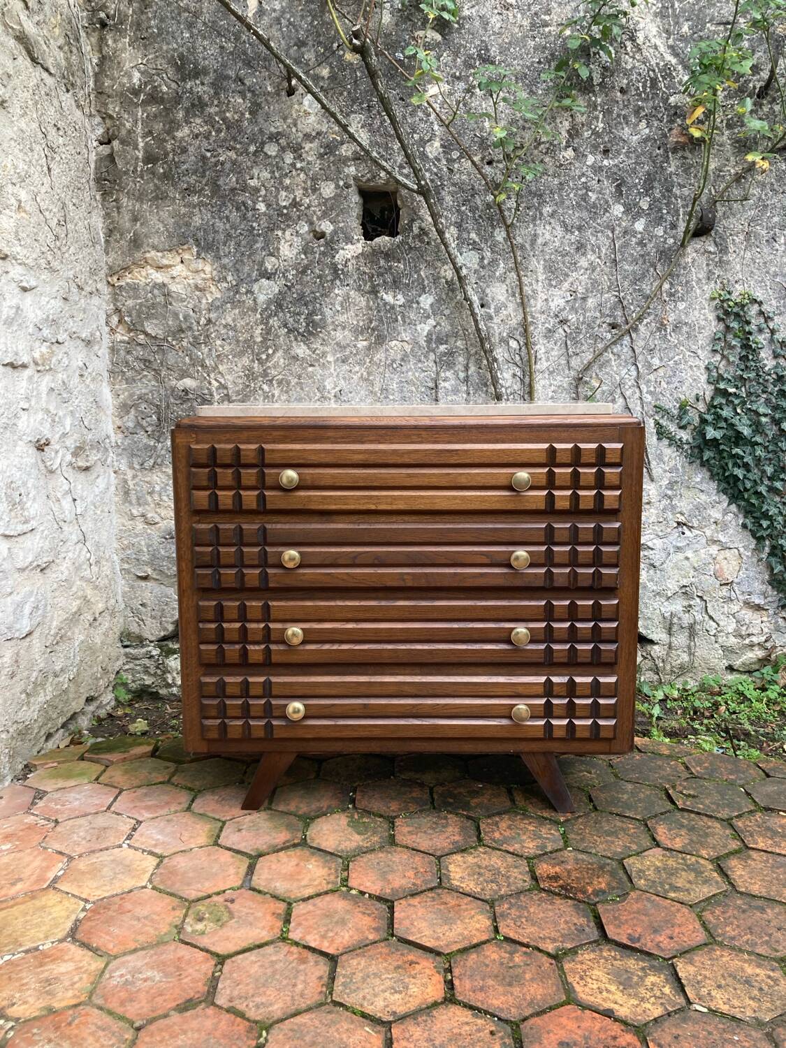 Vintage chest of drawers with splayed legs