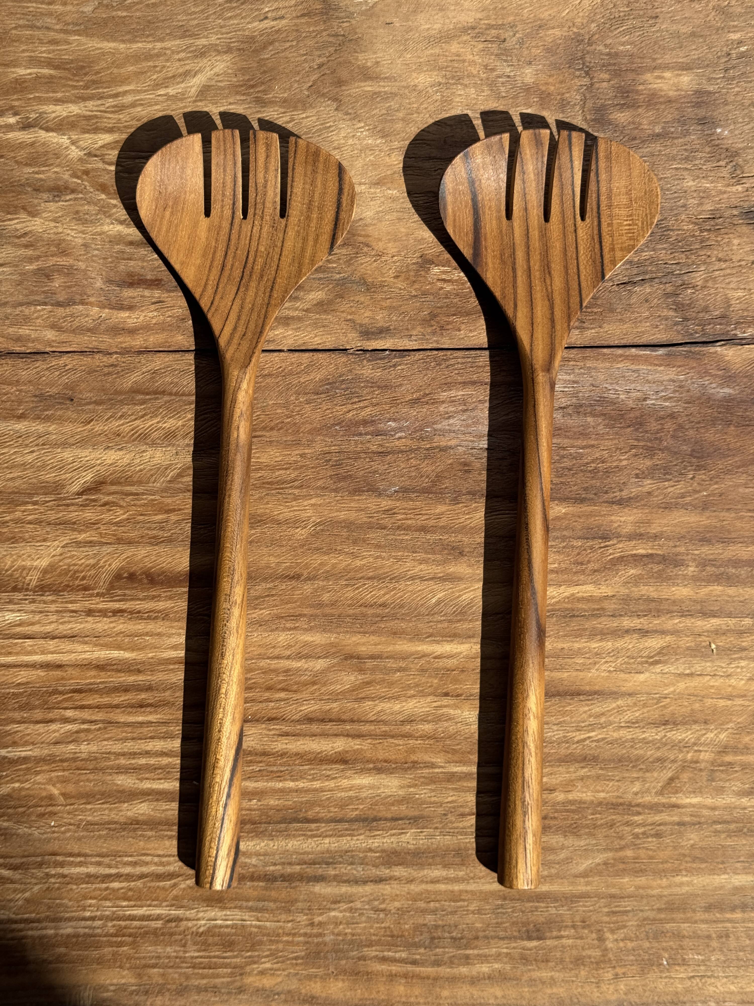 Salad server or large oval split teak spoon. L18 D8.5