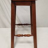 Tabouret en bois massif vintage