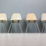 Charles & Ray Eames Set of 4 Off white "H-Base" Chairs for Herman Miller, 1960