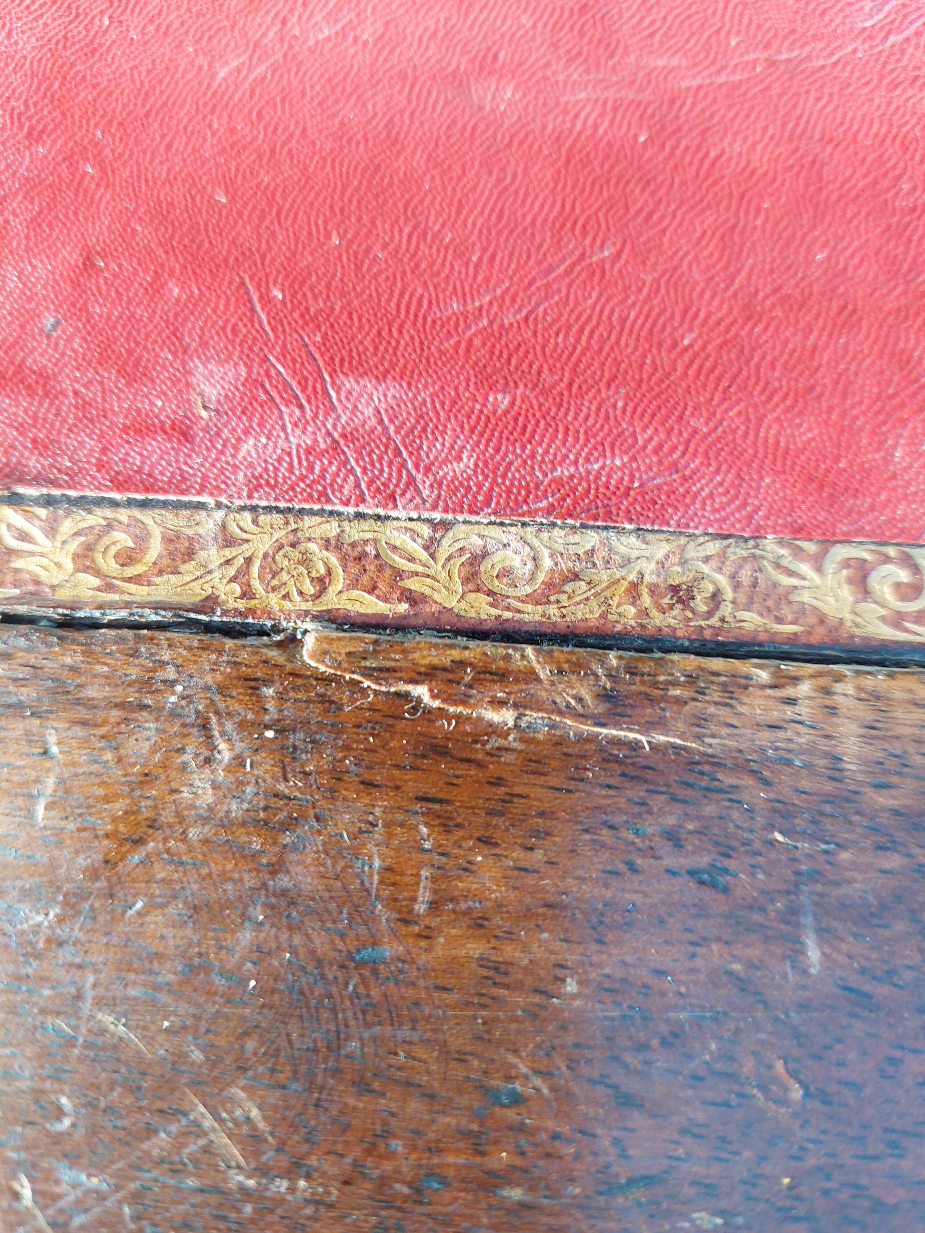 bureau enfant, ado, bois massif et cuir rouge