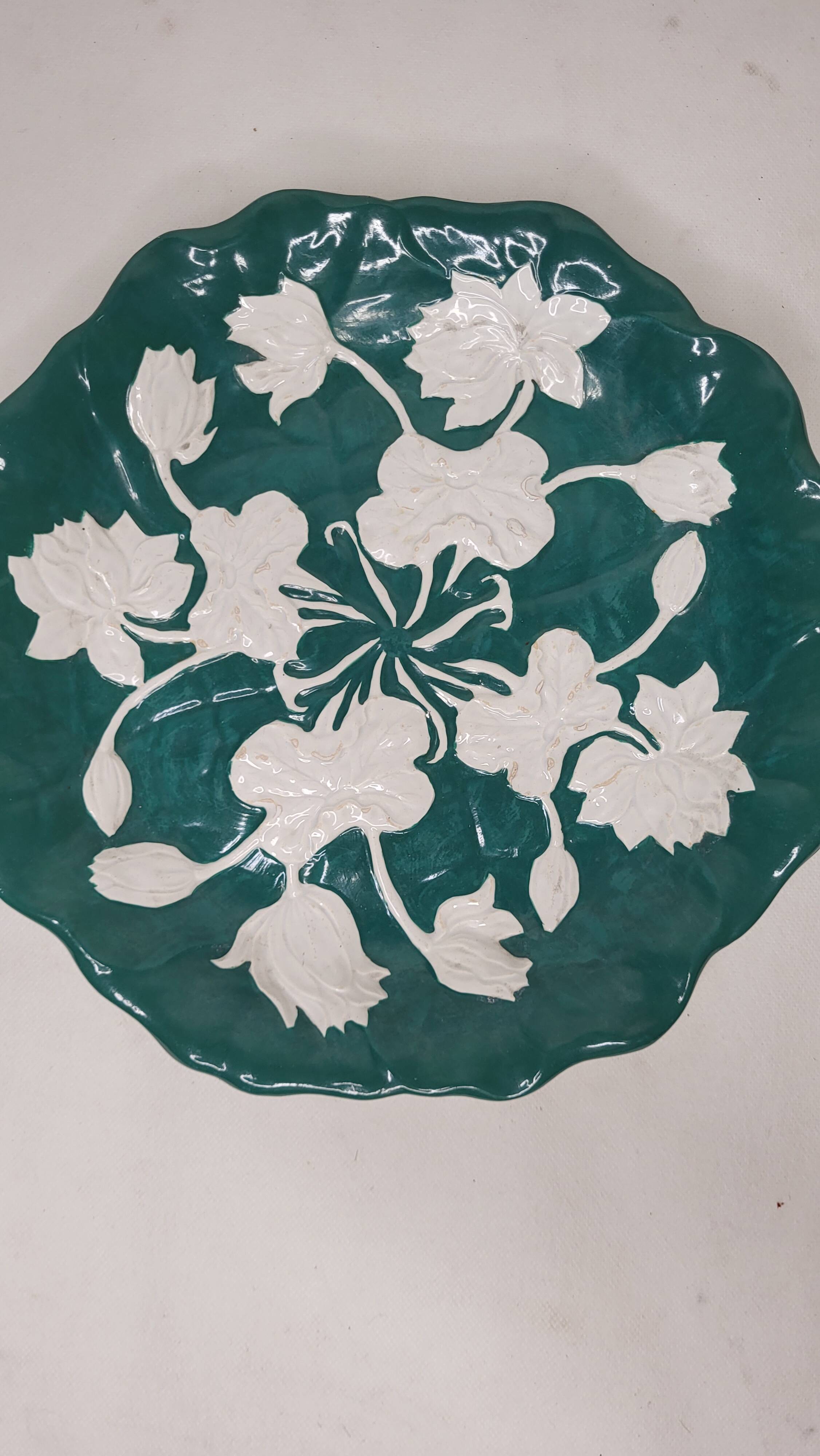 Earthenware dish from Creil and Montereau - Leboeuf Milliet 19th century Floral decoration