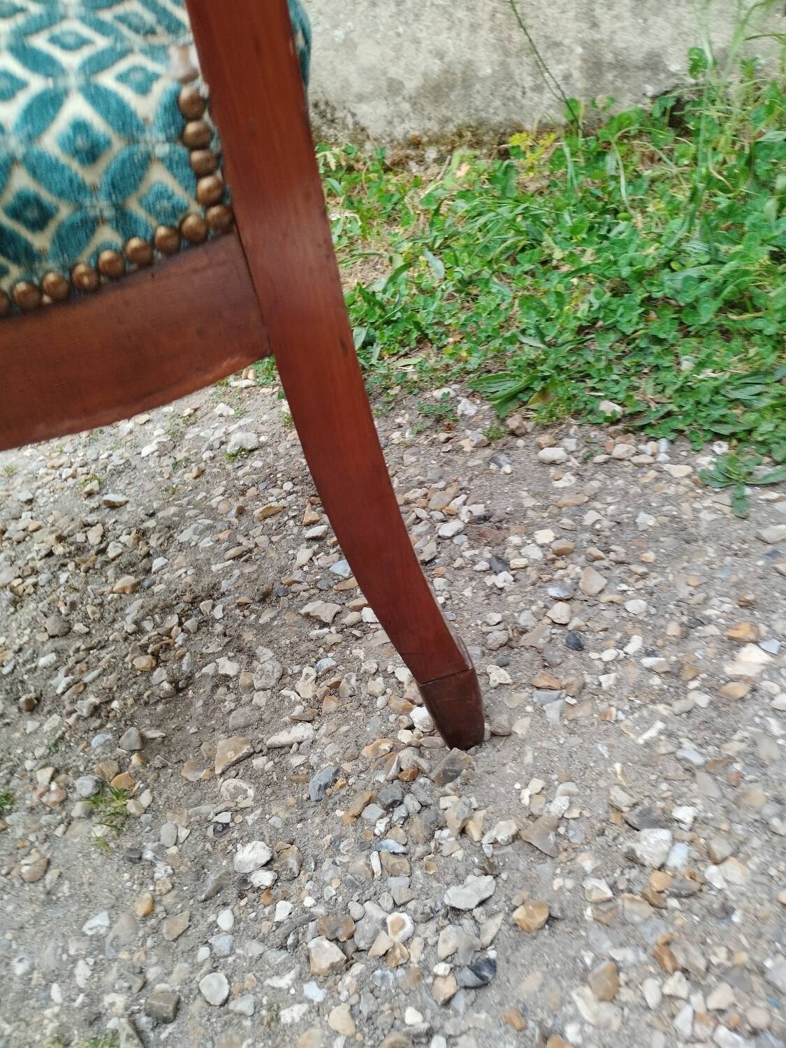 Pair of antique Louis XVI mahogany armchairs from the 19th century