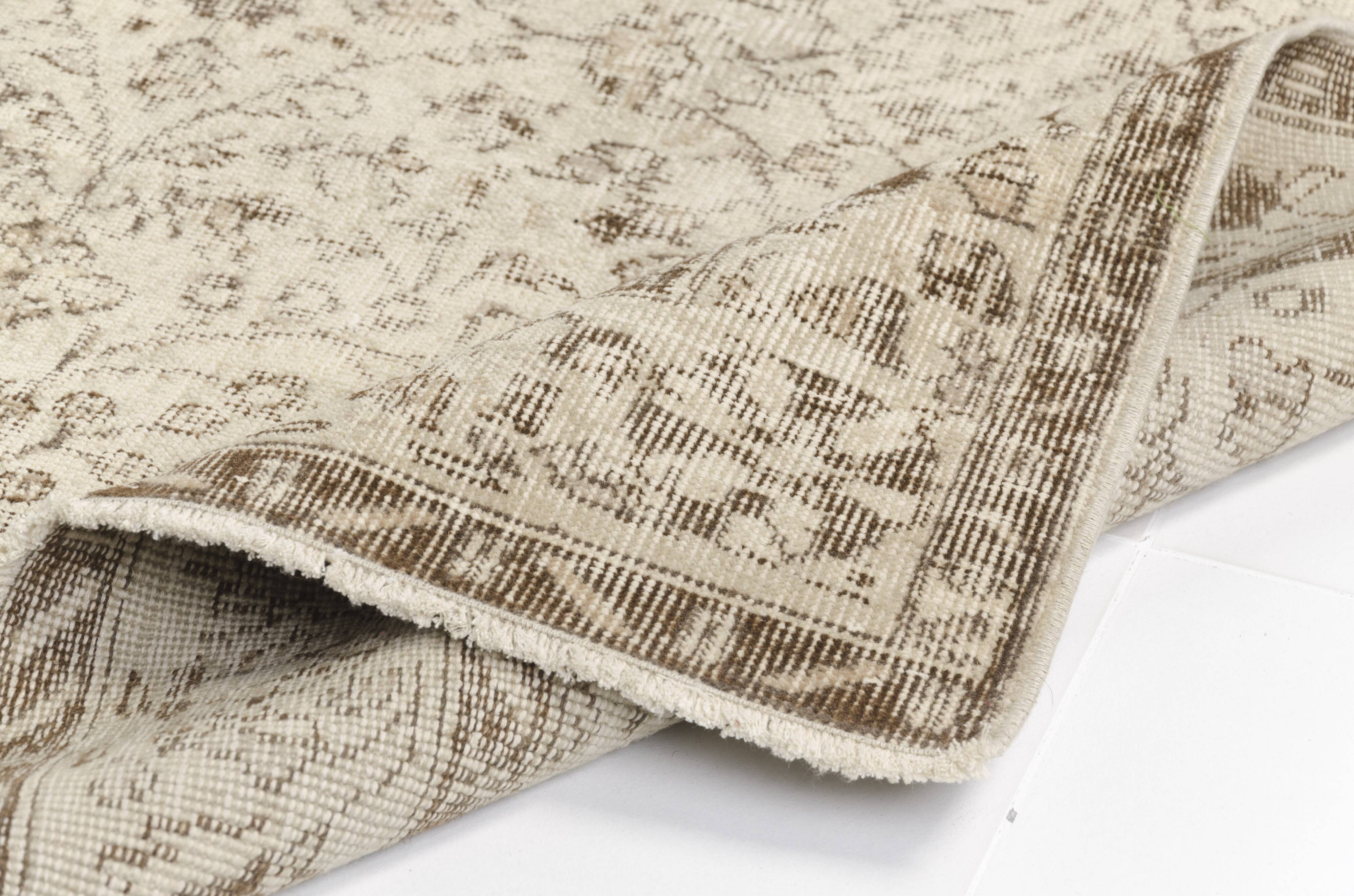 Beige Wool Tribal Carpet