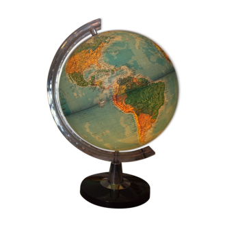 Luminous old globe