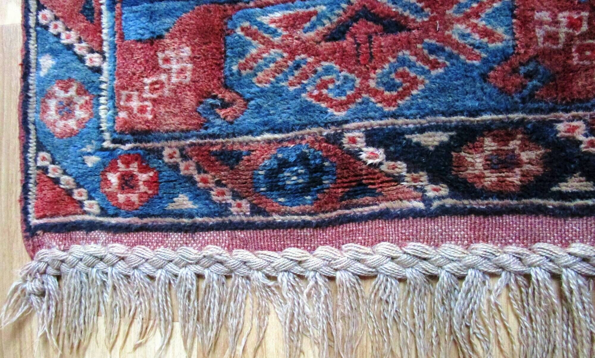 Carpet point knotted velvet wool blue red white 124 cm x 202 cm vintage