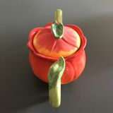 Tulip teapot in slip