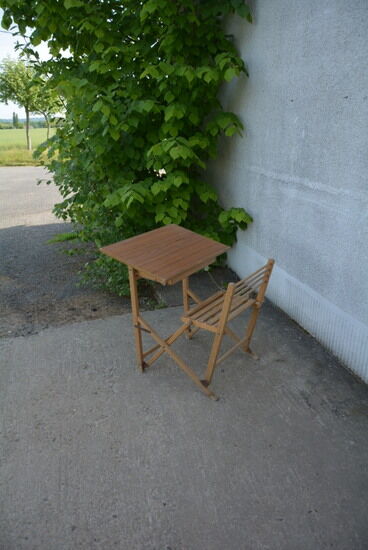 Vintage folding child desk