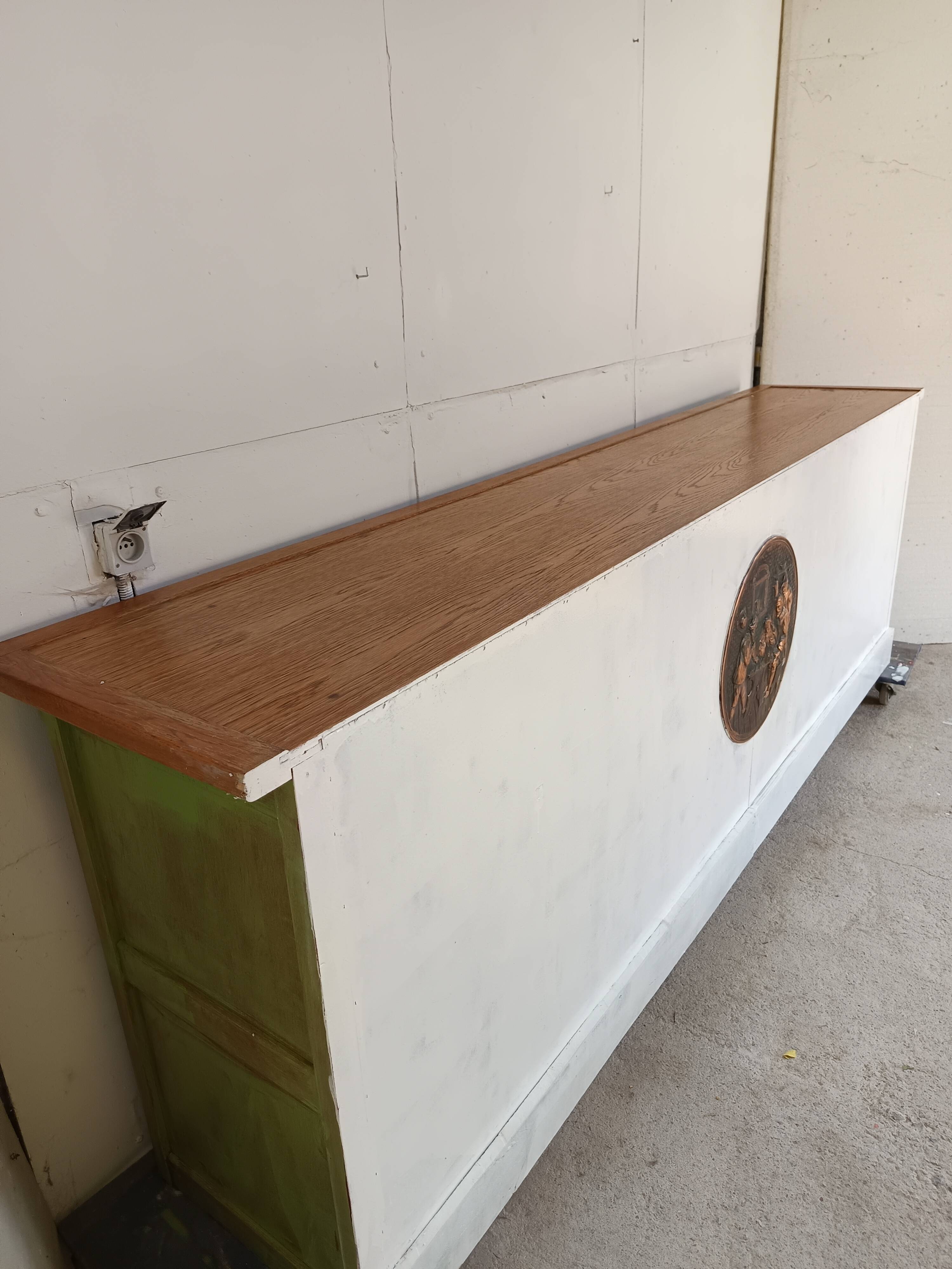 Ancien comptoir en bois